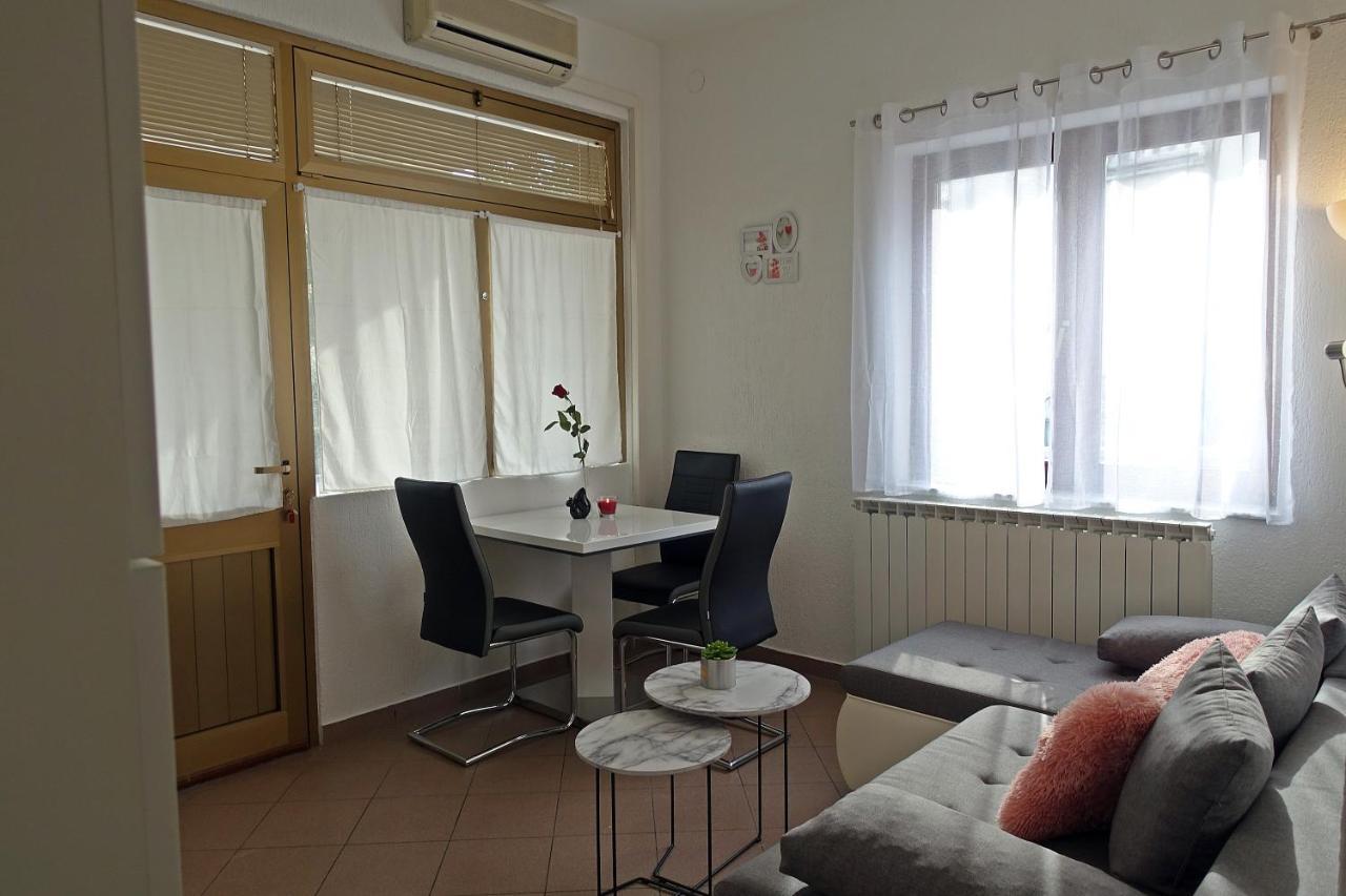 Apartment Denis أوباتيا المظهر الخارجي الصورة